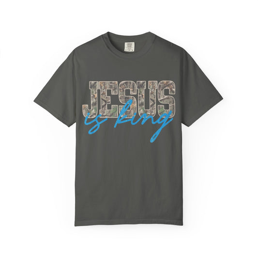 Jesus Is King- T Shirt