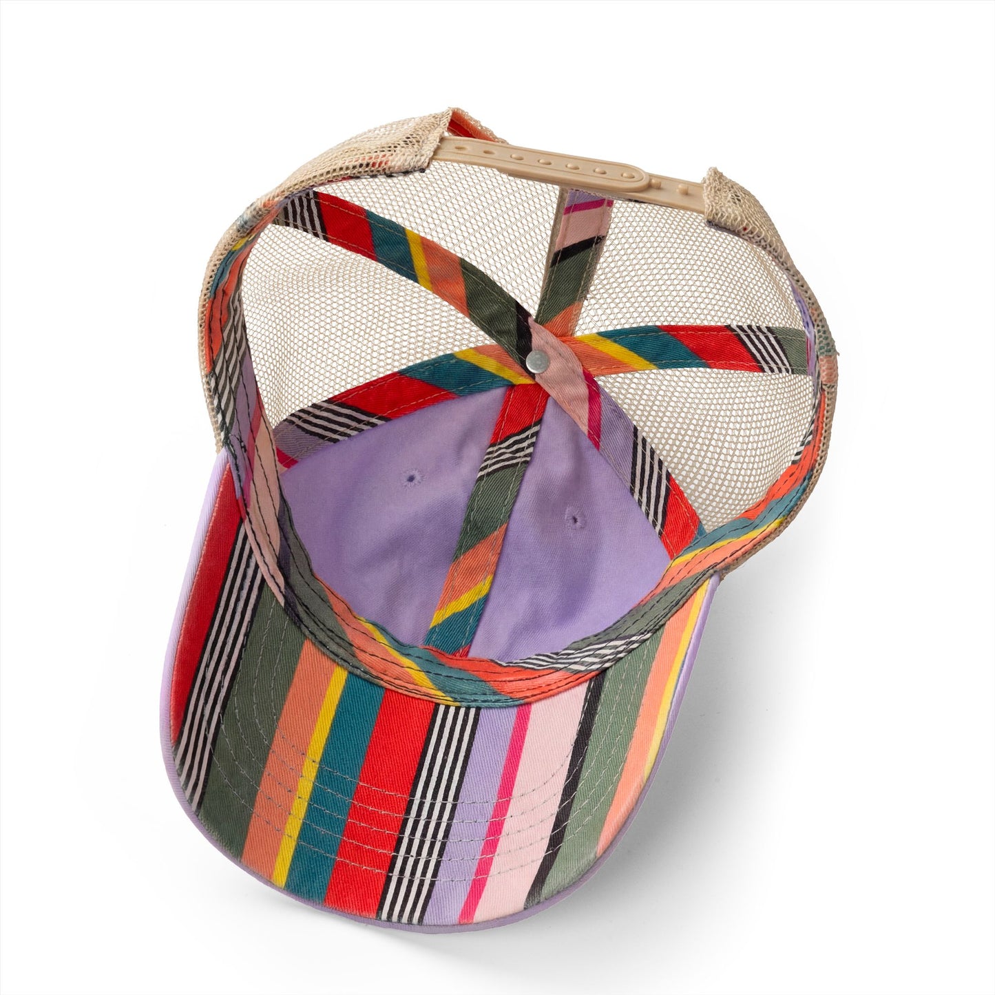 Mommin’ embroidered hat